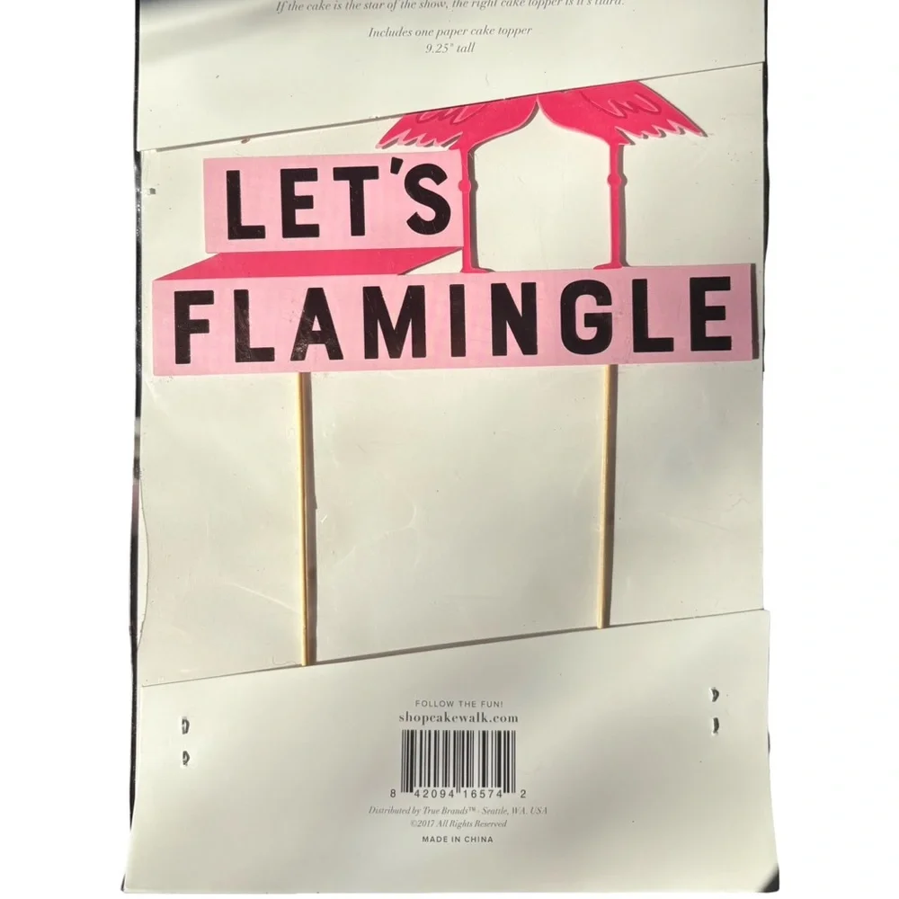 BNWT Cakewalk Let’s Flamingle cake topper